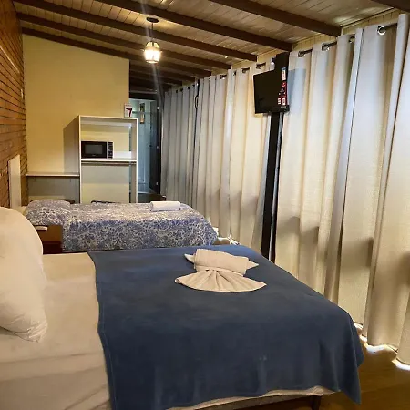 Suites Aconchego Do Centro - Localizado No Centro Canela Exterior foto