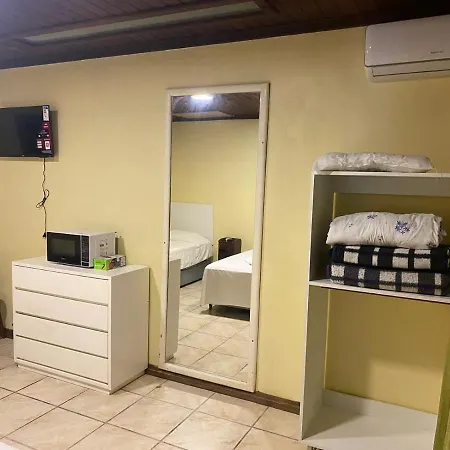 Suites Aconchego Do Centro - Localizado No Centro Canela Exterior foto